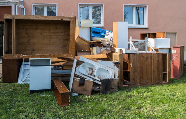 Best Estate Cleanout Services  in Clifton, NJ